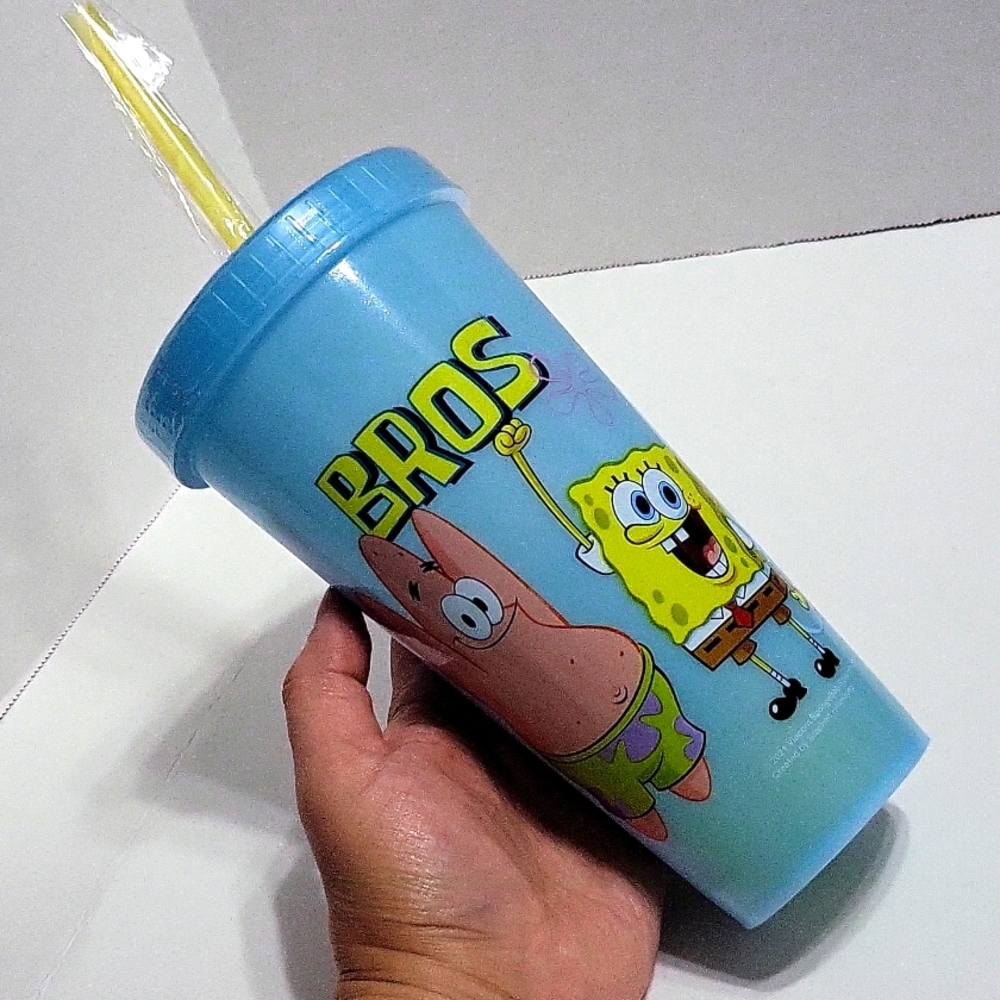 New 24oz SpongeBob SquarePa Color Changing Tumbler W/Reusable Ice Cubes Included